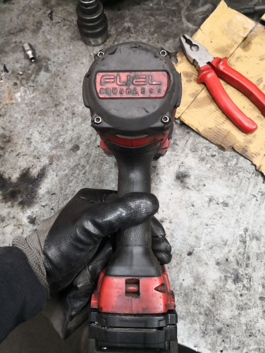 Гайковерт Milwaukee M18ONEFHIWF34-0X