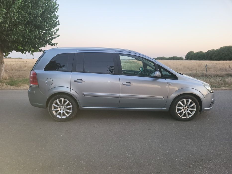 Vand Opel zafira 7 locuri