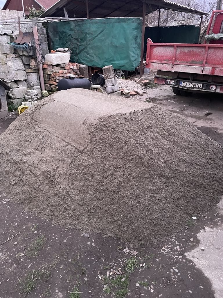 Transport nisip sort piatra pământ balast moloz