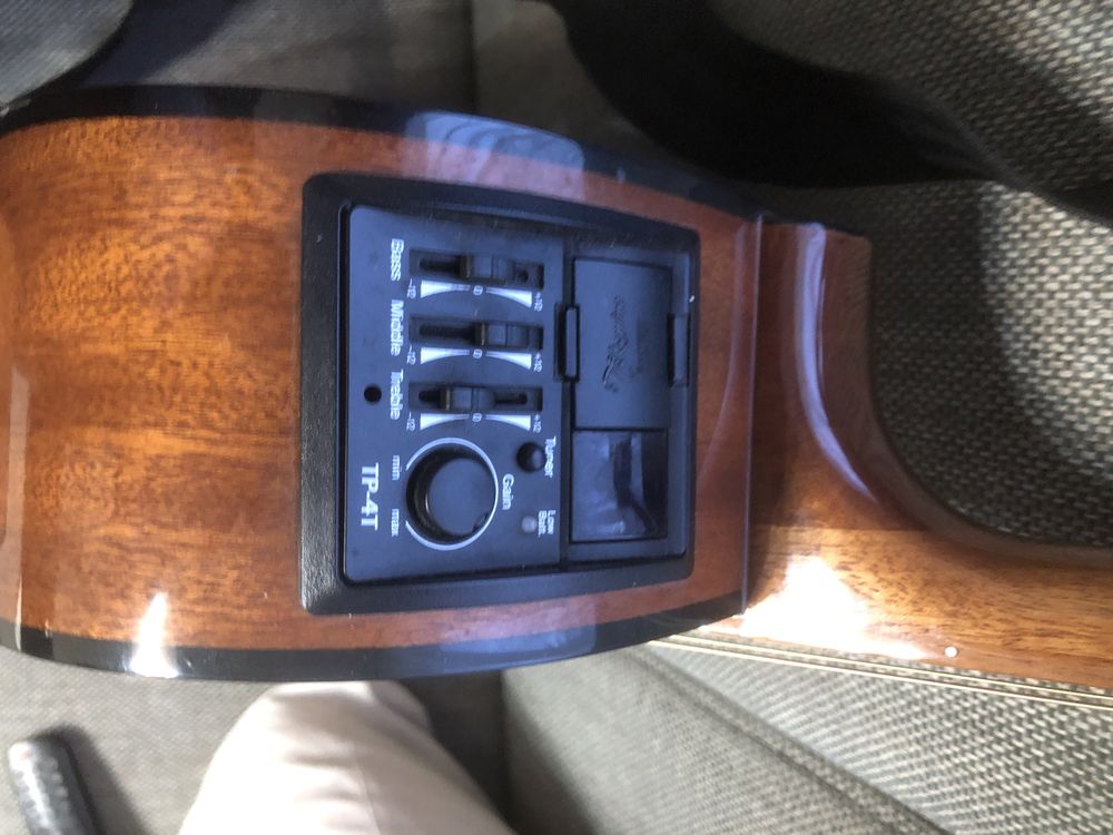 Chitara Takamine electro acustica profesiobsla