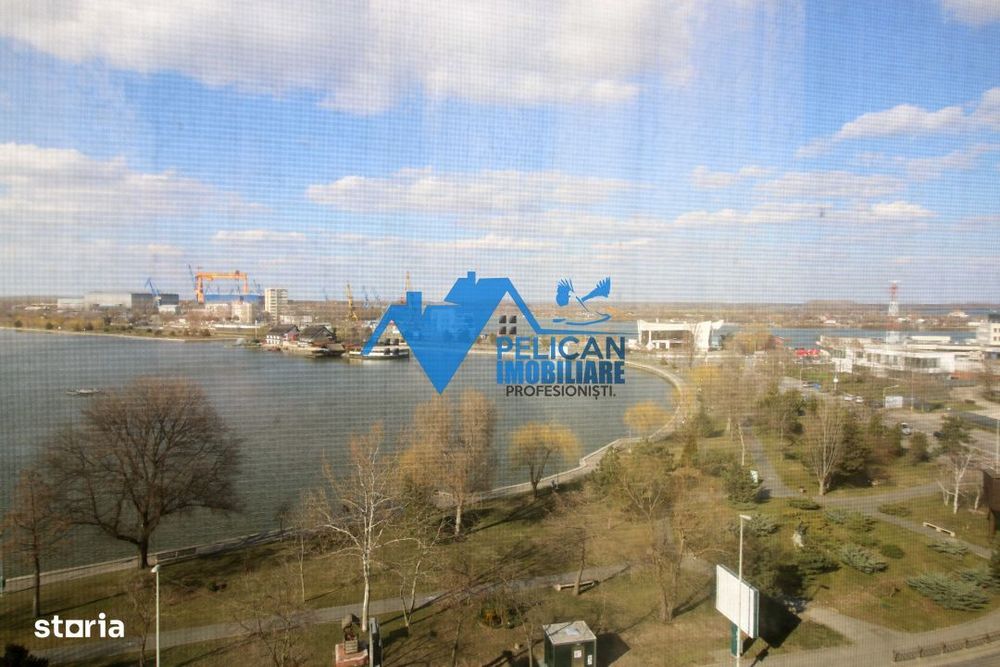 Pelican, 2 camere, decomandat, ETAJ 2