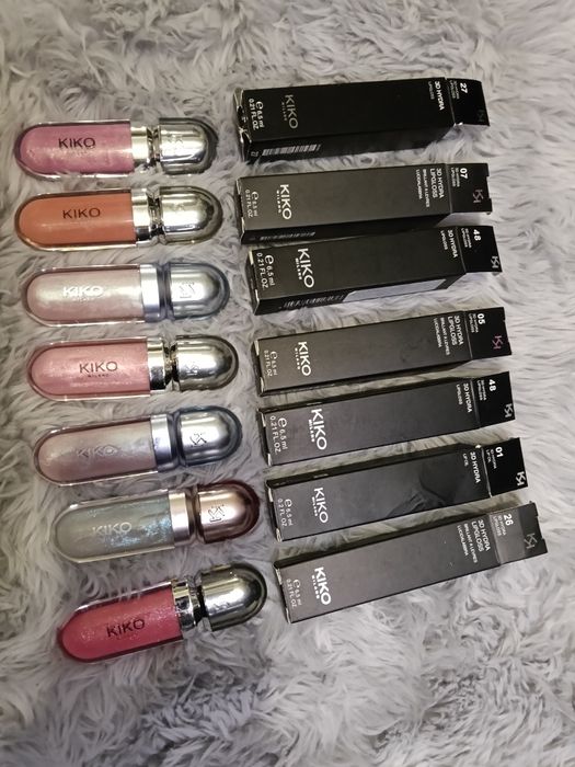 Rujuri Kiko diferite nuante