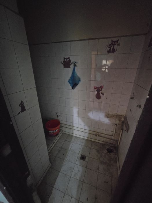 Чиланзар-19 1/1/4 без ремонта 34м² 42уе Мойка 50/50 Ватсап перекрёсток