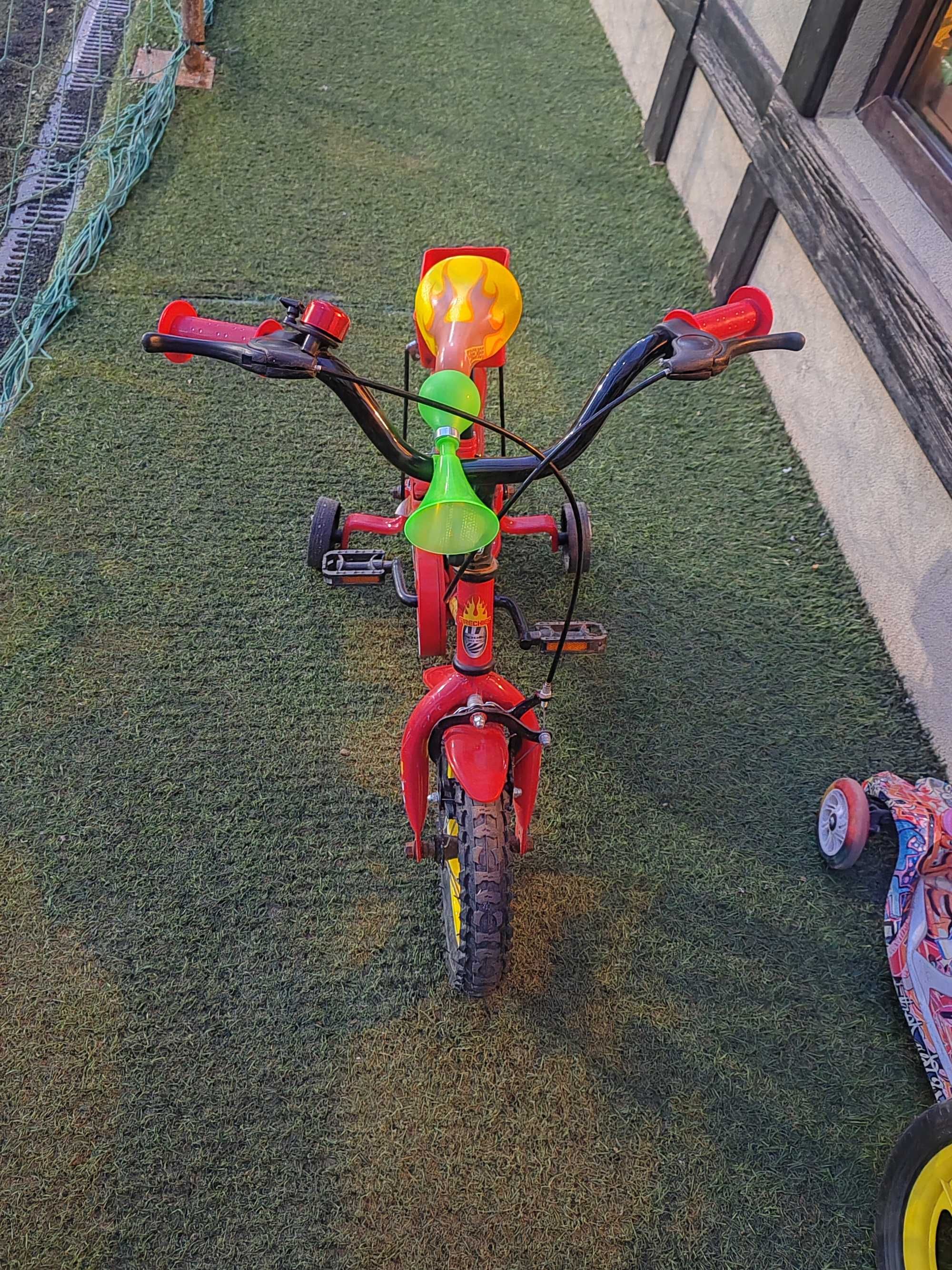 Vând bicicleta copii