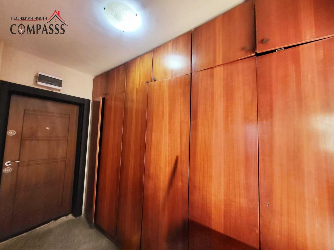 Продава се Двустаен апартамент в Добрич, Дружба 3 - 66 кв.м за 719 €/кв.м - Снимка #1