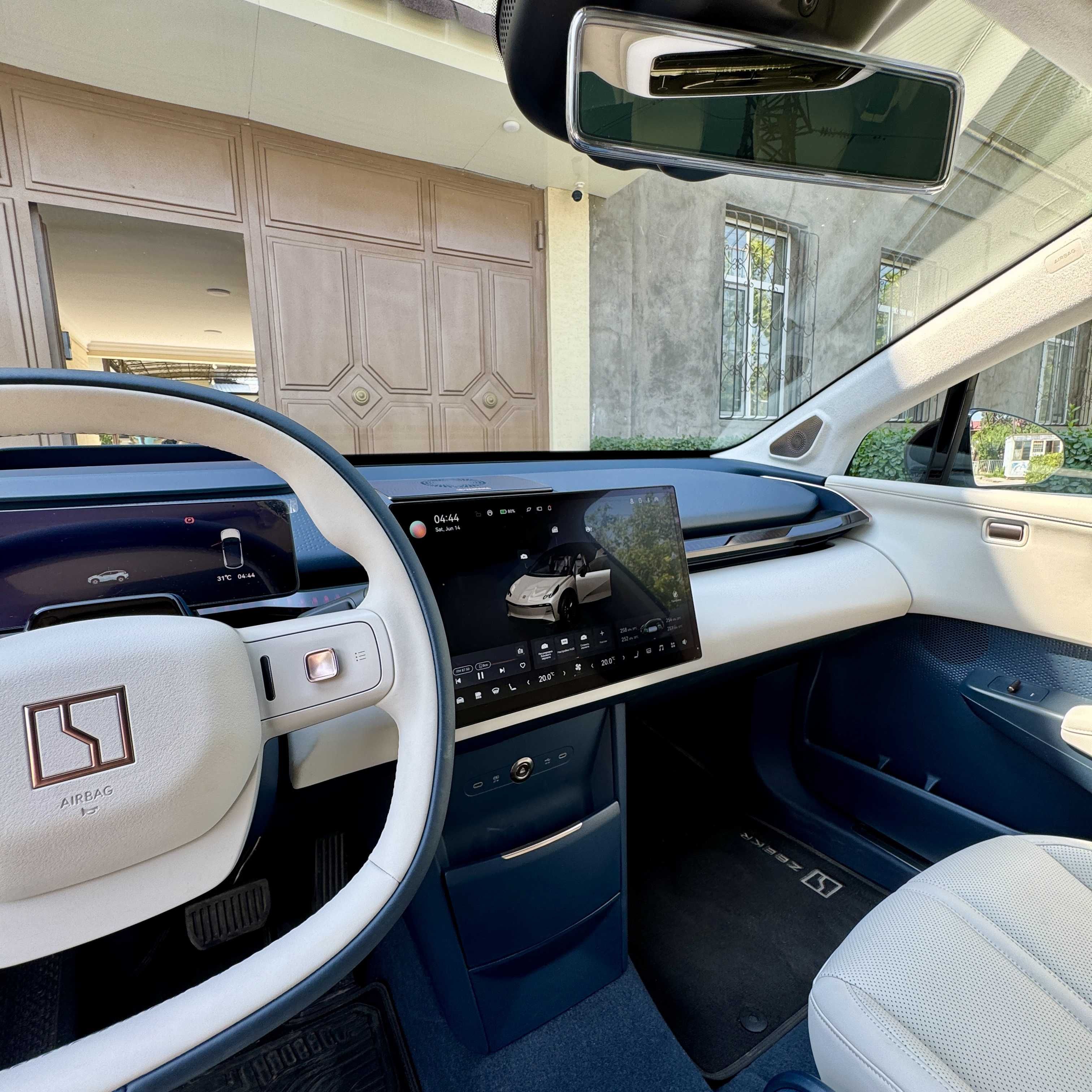 Zeekr X 2024 Full 4AWD 428л.с. с гарантией от официального дилера
