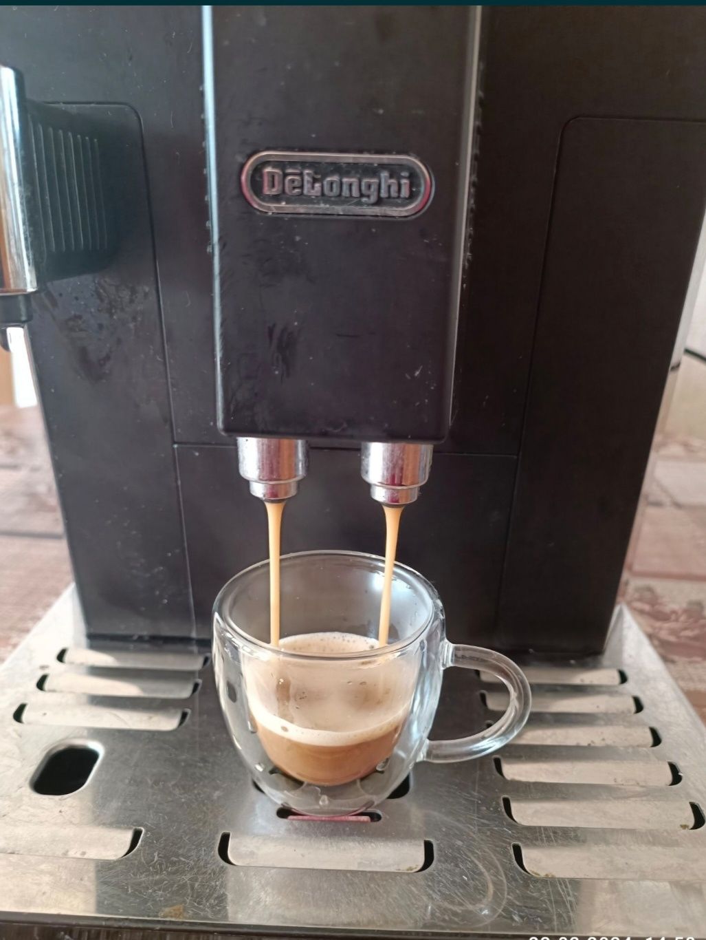 Delonghi ECAМ44.660.В Eletta