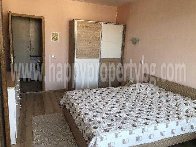 Продава се Двустаен апартамент в к.к. Слънчев бряг - 65 кв.м за 1016 €/кв.м - Снимка #3