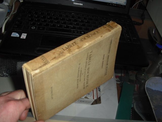 TABELELE SINCRONICE cu Dedicatie Semnata Mihail Guboglu Editia 1955