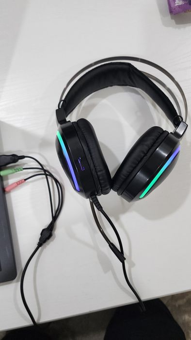 Продаю наушники от компьютера в хорошем состоянии