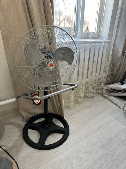 Вентилятор напольный