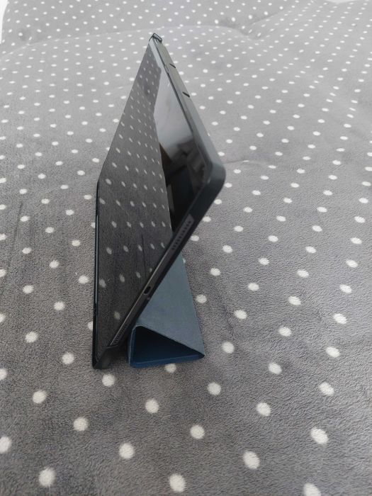 Tableta Lenovo Tab P12 + accesorii