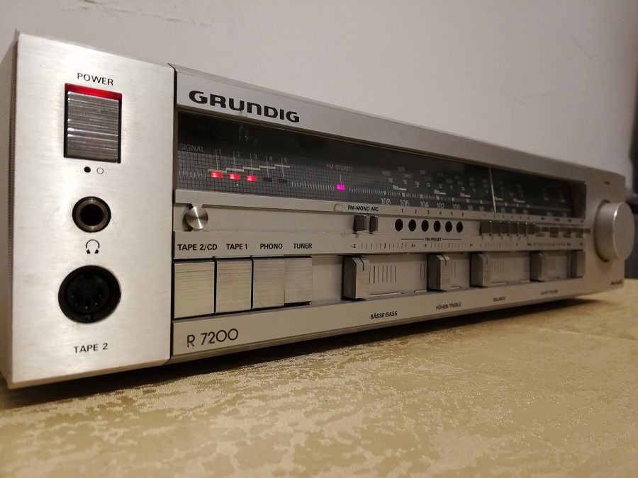 Amplificator/Tuner Stereo GRUNDIG R 7200 - RAR/Vintage/RFG/Perfect