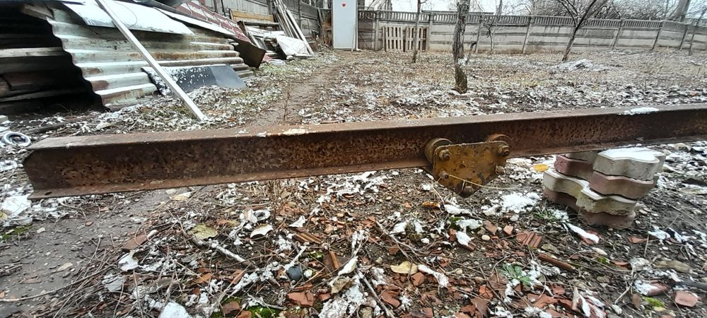 Vând grinda profil I pt palane.450ron.lungime 5500mm.