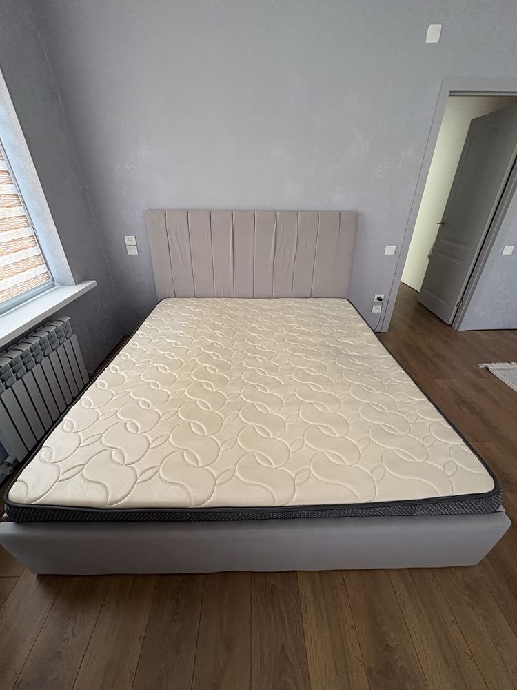 Продам кровать и шкаф
