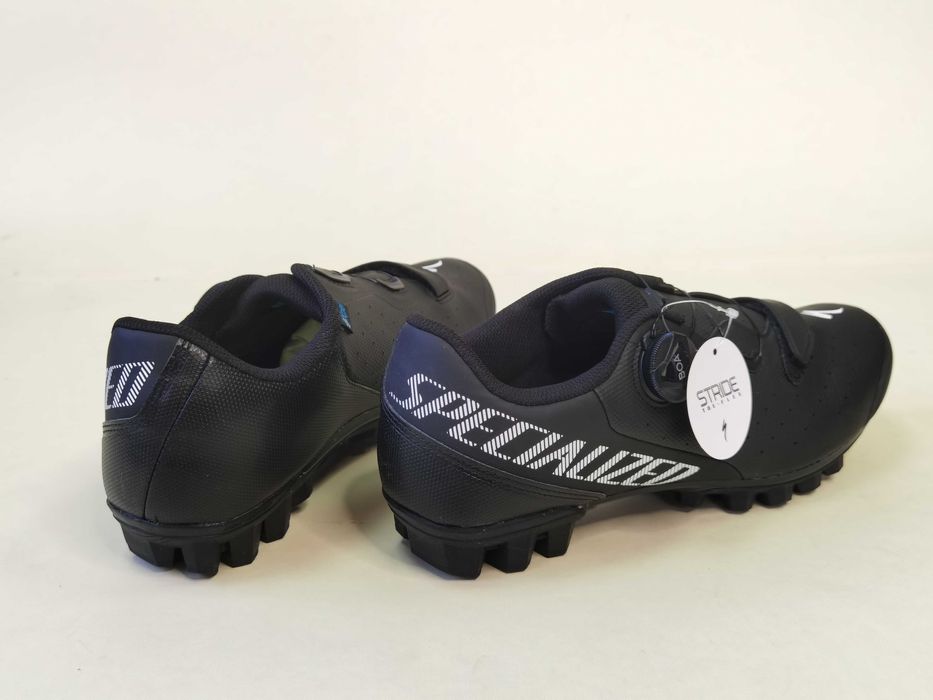 Ghete ciclism Adidasi incaltaminte bicicleta 42 43 44 SPECIALIZED  NOI