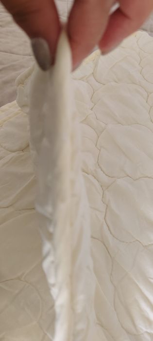 Одеяло 2х спальное размер 200/215