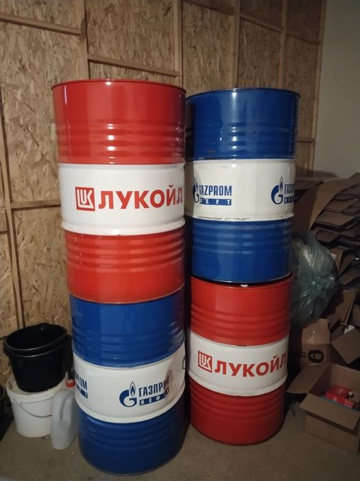 Продам бочки 200л