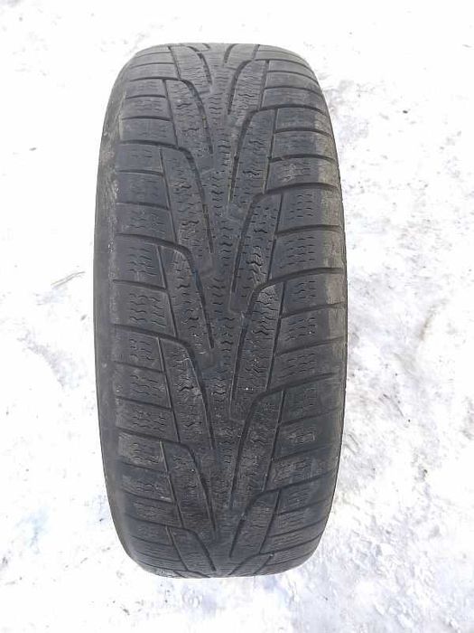 ОДНА шина 205/55 R16 - "Kumho I*Zen KW31" (Китай), всесезонная.