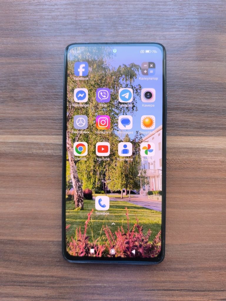 Продавам Ксиоми Redmi Note 10 Pro