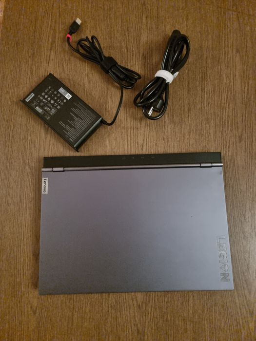 Lenovo Legion 7 15IMH05-i7 10gen,4K,RTX 2080 SUPR 8GB,16GBram,1TB NVMe