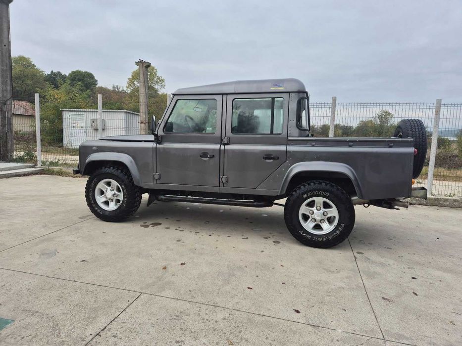 Land Rover  DEFENDER
