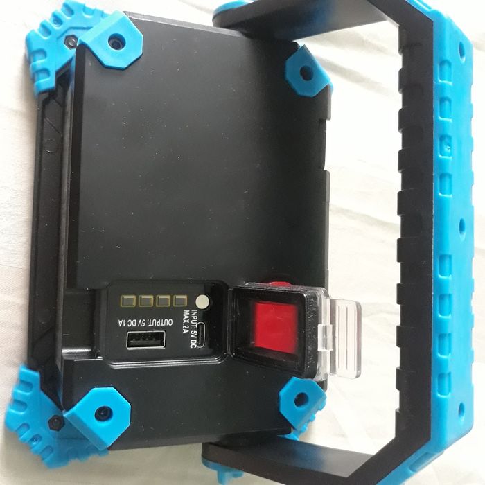 Proiector led camping  powerbank