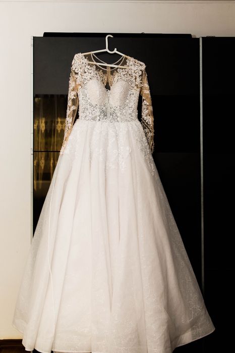 Vând rochie de mireasă