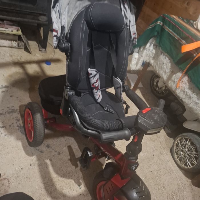 Детска Триколка.