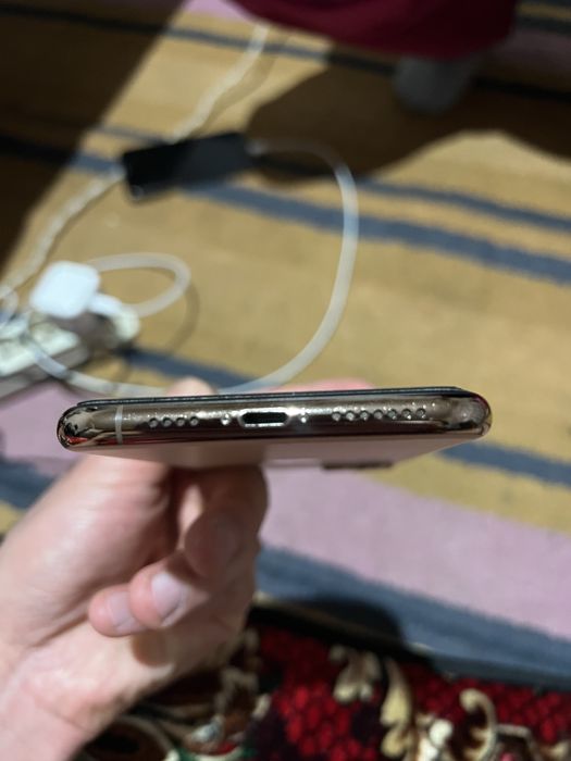 Iphone 11 pro max 64 talik