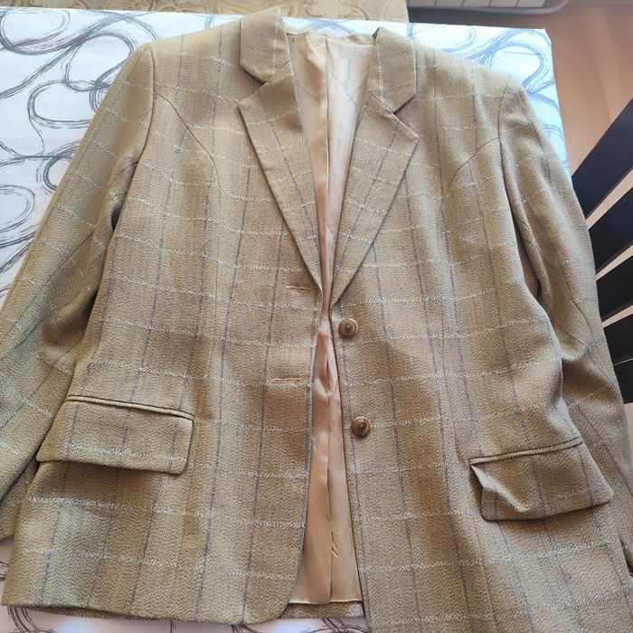 Дамски костюми 46 размер