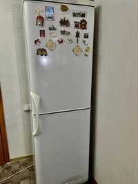 Продам хороший холодильник