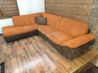 Ъглов диван без механизъм с размери 2.3 м. на 3 м.