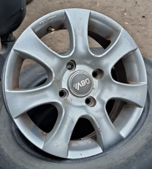 R-14 оригинал 4*108 оригинал Ауди 80, б4, б3, с3 Форд фокус Пежо и т д