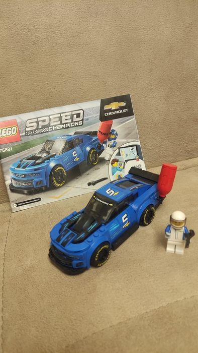LEGO Speed Champions 75891 - Състезателна кола Chevrolet Camaro ZL1