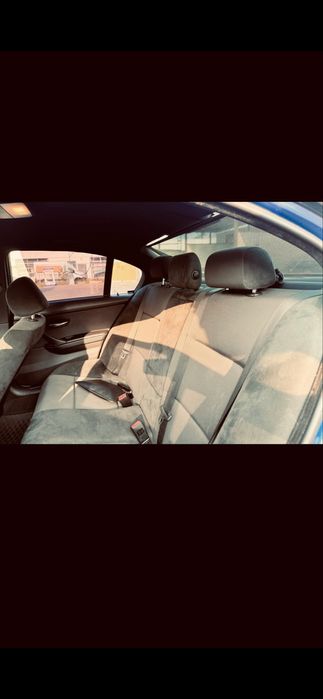 Bmw masina e pentru dezmembrat dar o dau completa