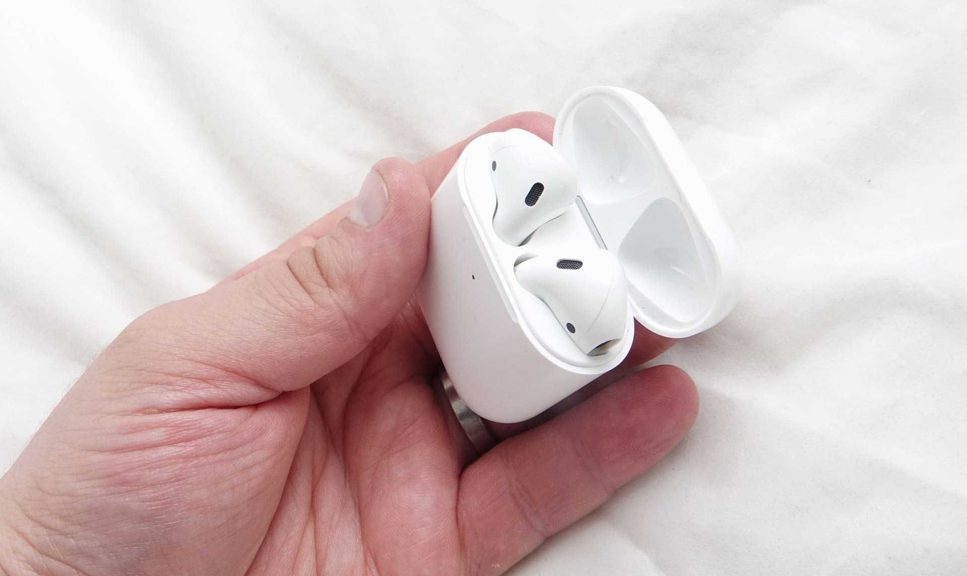 ОПТОВЫМ ЦЕНАМ КАЧЕСТВЕННЫЙ  Airpods 2.2  + гарантия + доставка