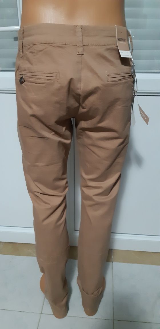 Pantaloni pentru bărbați