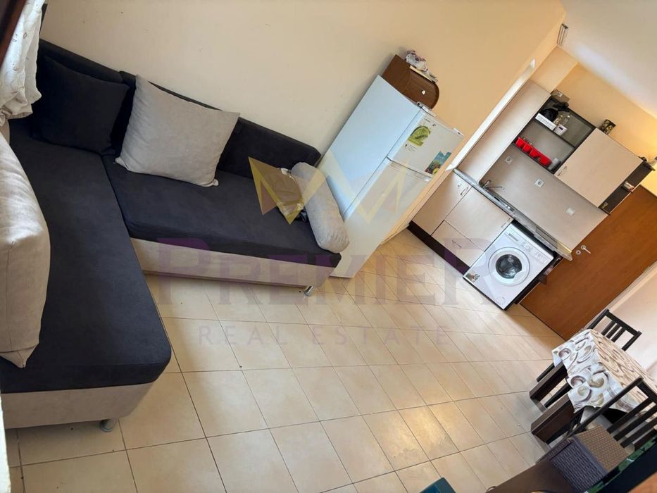 Двустаен в Слънчев бряг