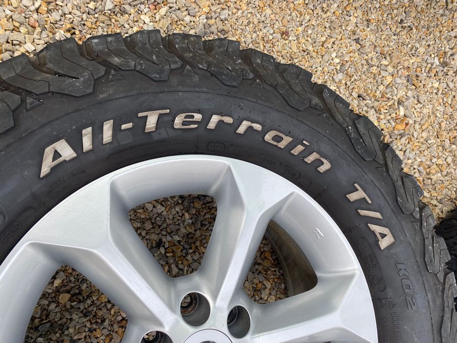 17 Цола 6 х 114.3 мм Нисан Навара , Патфайндер , Nissan Navara