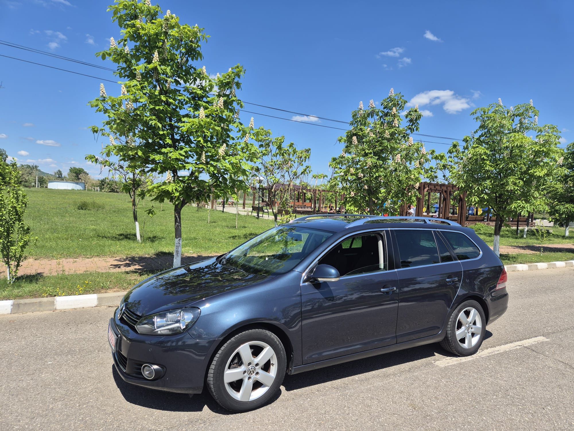 Volkswagen Golf VI 1.6 TDI