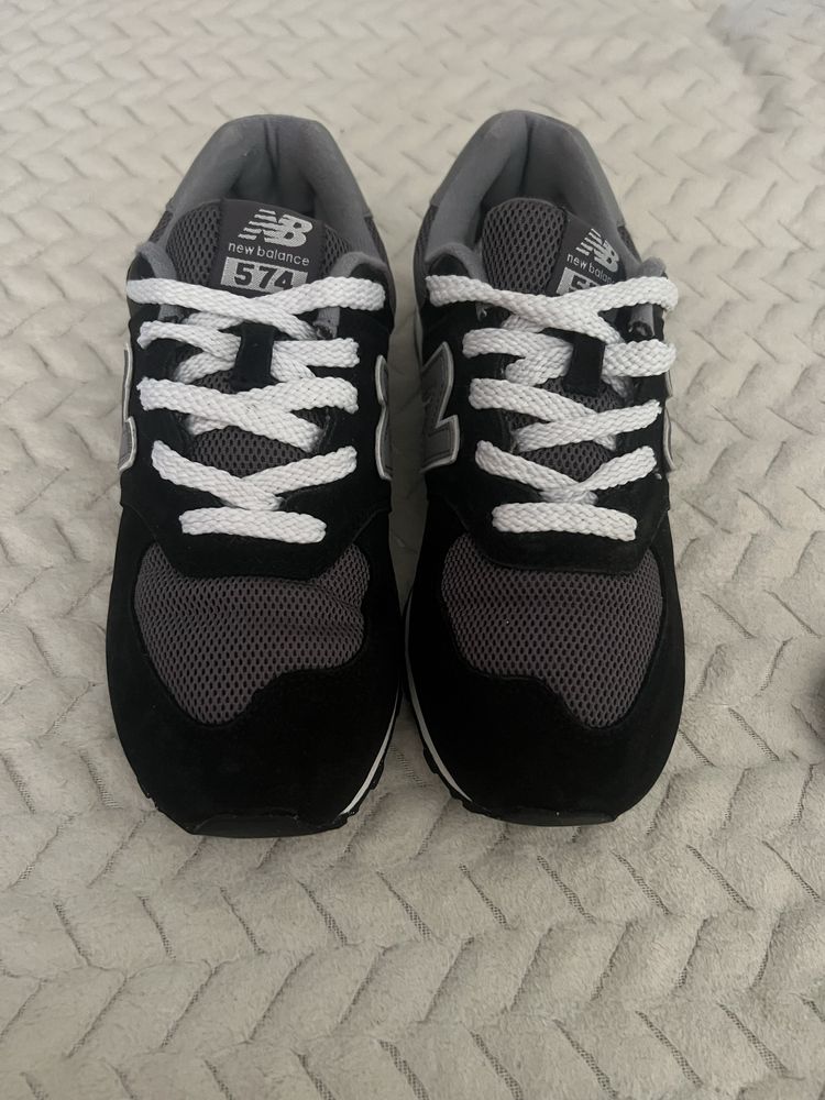New Balance marime 35.5
