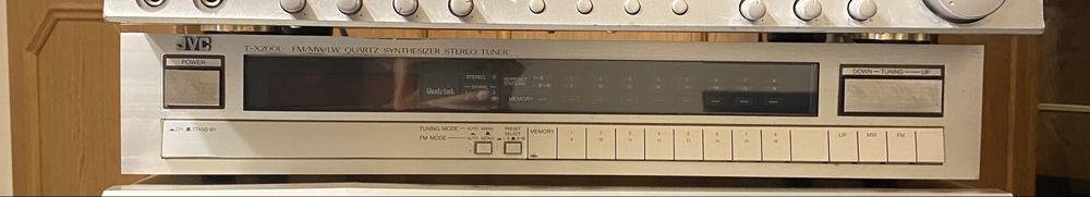Vând JVC Tuner T-X200L FM/MW/LW Stereo