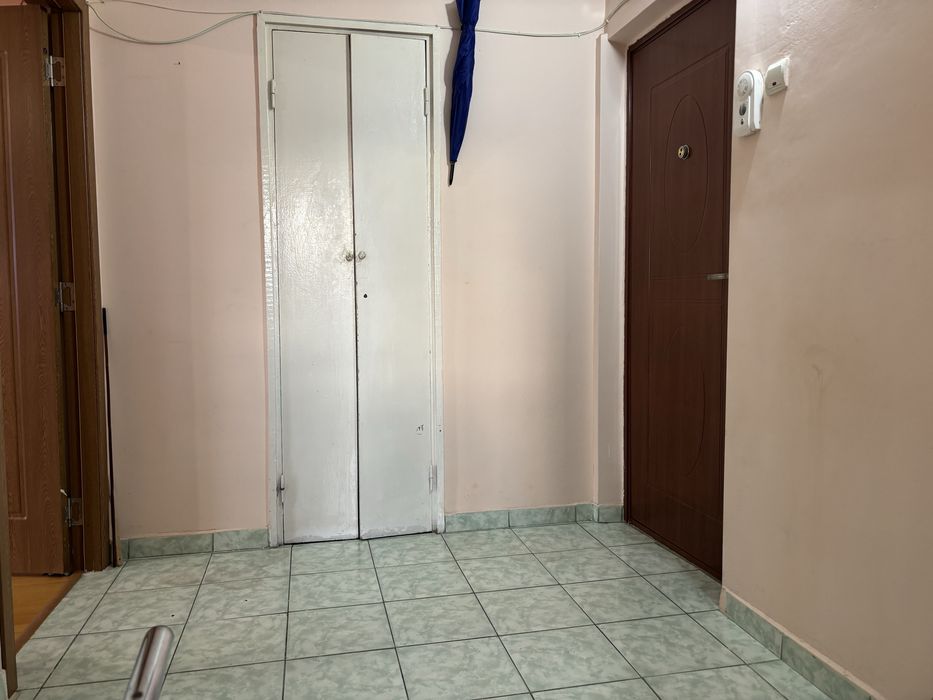 Persoana fizica vand apartament 2 camere Alexandru cel Bun