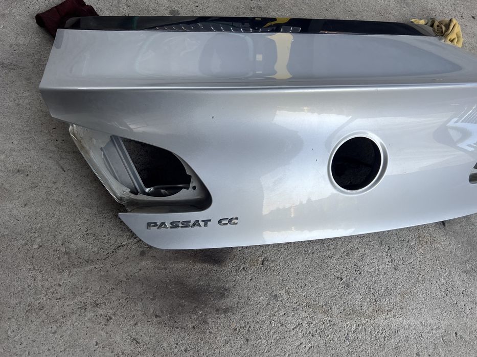Capota portbagaj haion pt vw passat cc gri cod culoare la7w.