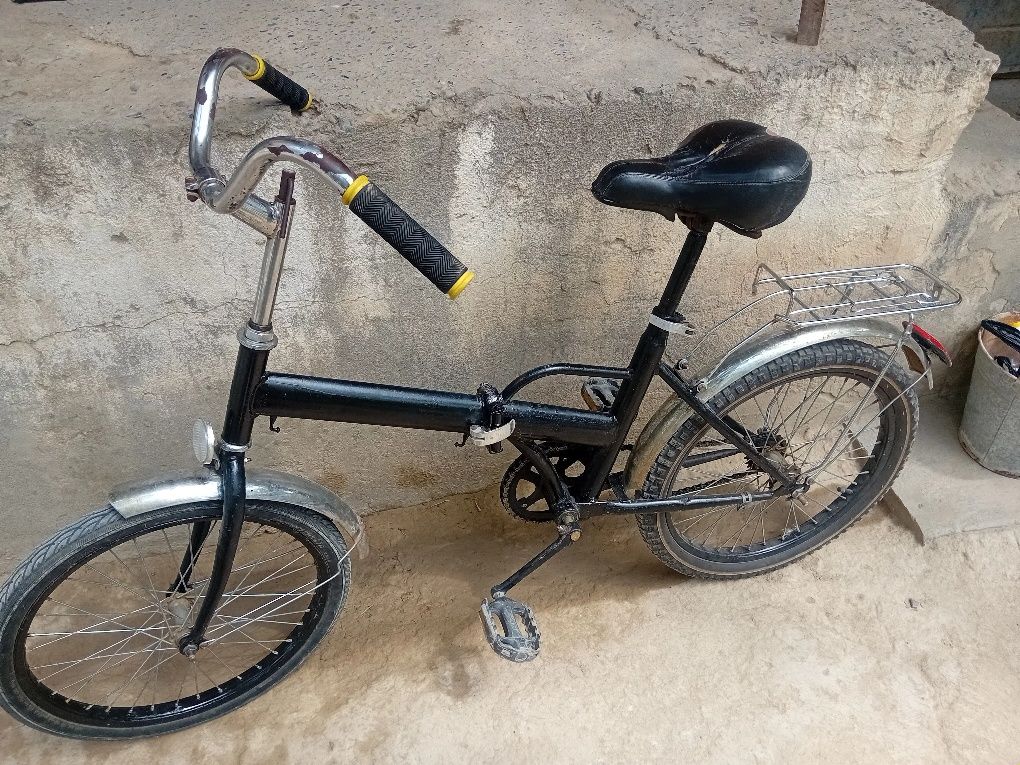 Velosiped sotiladi 400 000