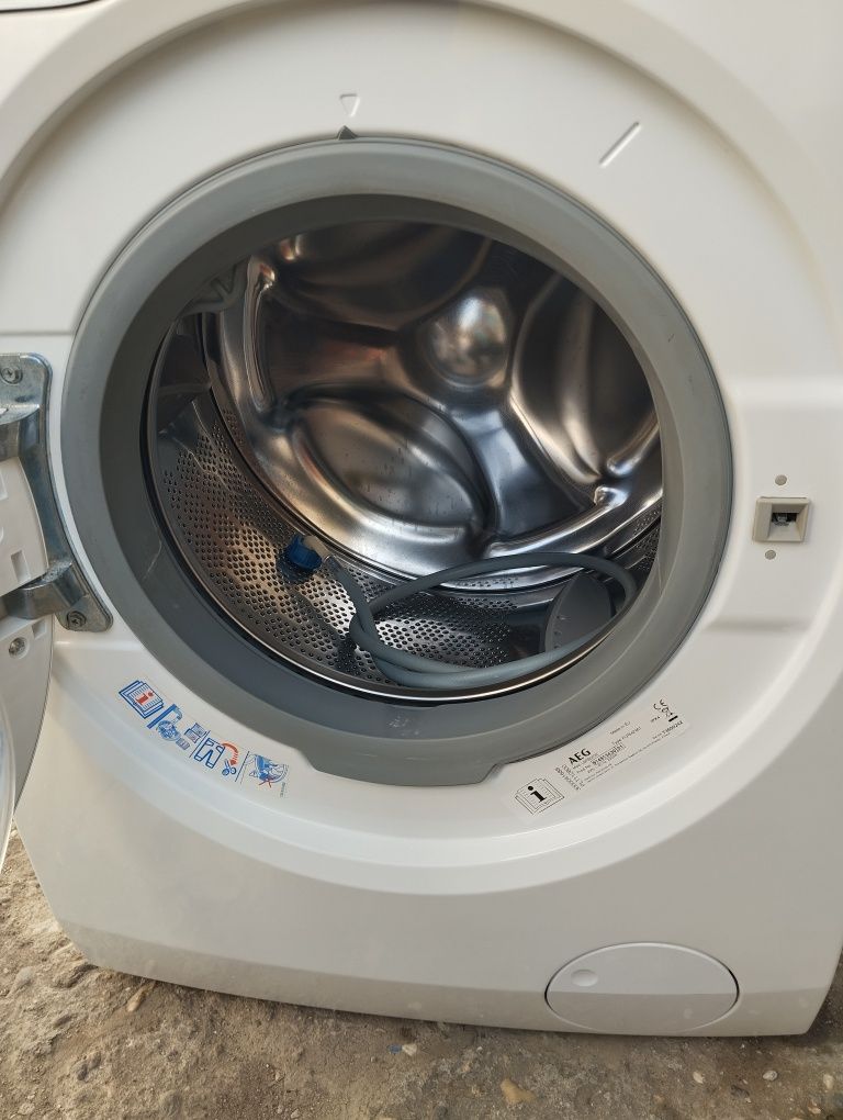 Пералня AEG като нова