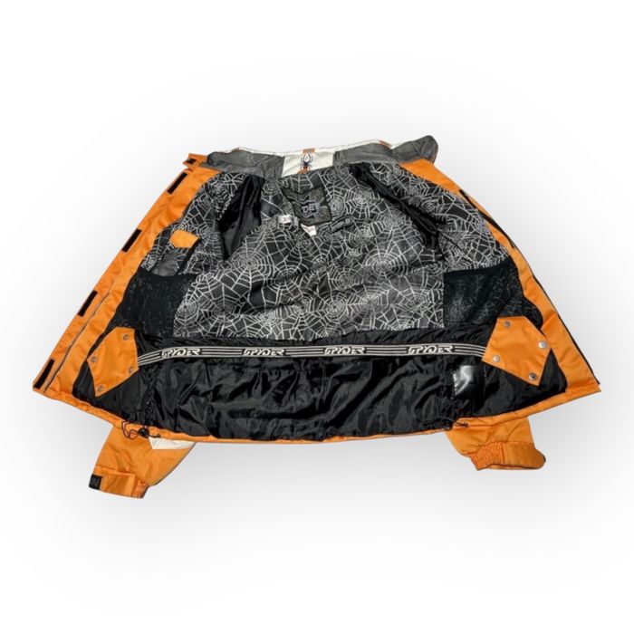 Geaca de schi Spyder XTL 10.000 impermeabila caldusroasa si confortabi