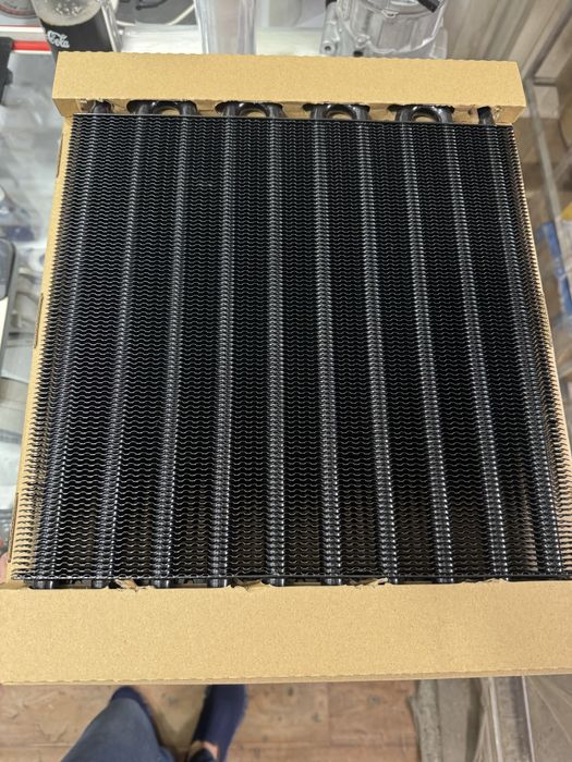 Radiator karobka oxlajdeniya universal kottasi