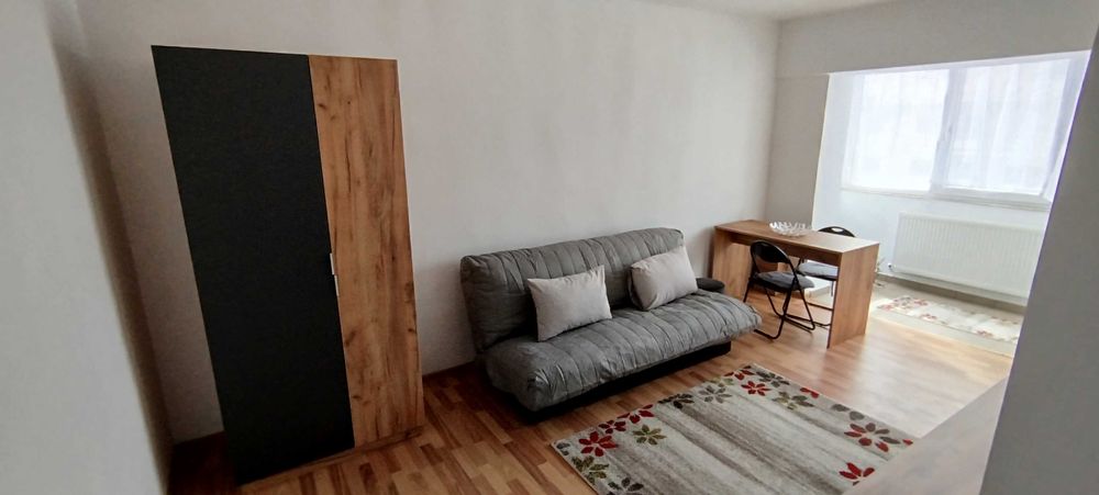 Inchiriez garsoniera